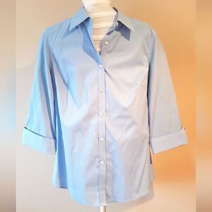 DENVER HAYES Classic Fit  Stretch BLUE Button Up Blouse 3/4 Sleeve & Cuff…